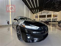 Nissan Maxima